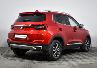 Подержанный автомобиль Chery Tiggo 4 2022 года (5 фото)