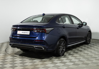Подержанный автомобиль Omoda S5 2024 года (5 фото)