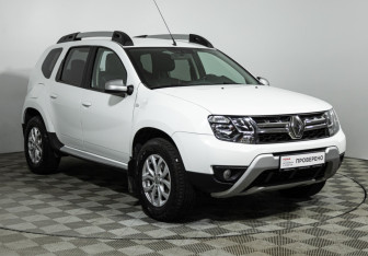 Подержанный автомобиль Renault Duster 2019 года (3 фото)