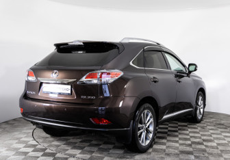 Подержанный автомобиль Lexus RX 2014 года (5 фото)