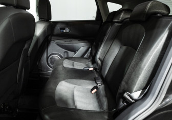 Подержанный автомобиль Nissan Qashqai 2011 года (10 фото)