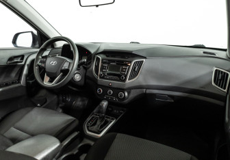 Подержанный автомобиль Hyundai Creta 2016 года (9 фото)