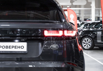 Подержанный автомобиль Land Rover Range Rover Velar 2021 года (10 фото)