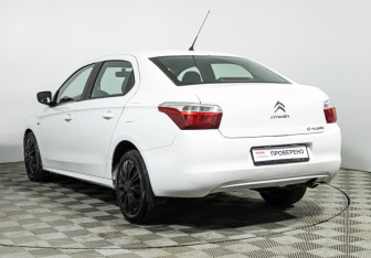 Подержанный автомобиль Citroen C-Elysee 2013 года (7 фото)