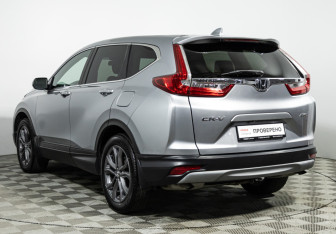 Подержанный автомобиль Honda CR-V 2019 года (7 фото)