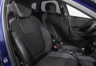 Подержанный автомобиль Renault Kaptur 2021 года (22 фото)
