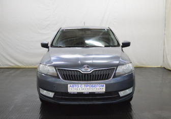 Подержанный автомобиль Skoda Rapid Liftback 2016 года (2 фото)