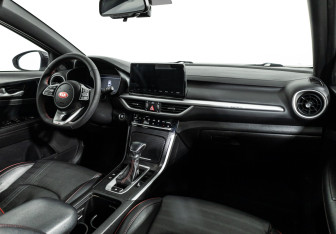 Подержанный автомобиль Kia K3 Sedan 2020 года (9 фото)