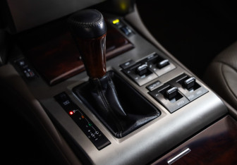 Подержанный автомобиль Lexus GX 2012 года (17 фото)