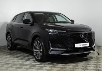 Подержанный автомобиль Changan UNI-K 2023 года (3 фото)
