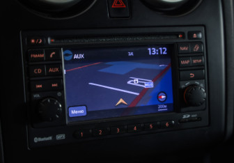 Подержанный автомобиль Nissan Qashqai 2010 года (11 фото)