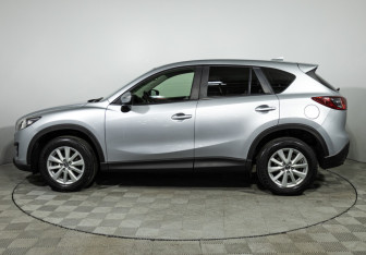 Подержанный автомобиль Mazda CX-5 2015 года (8 фото)