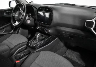 Подержанный автомобиль Kia Soul 2021 года (12 фото)