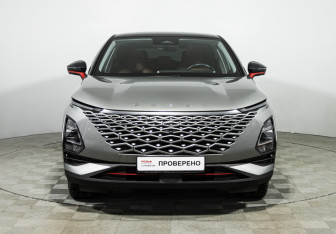 Подержанный автомобиль Omoda C5 2023 года (2 фото)