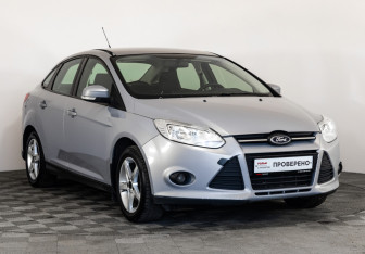 Подержанный автомобиль Ford Focus Sedan 2012 года (3 фото)