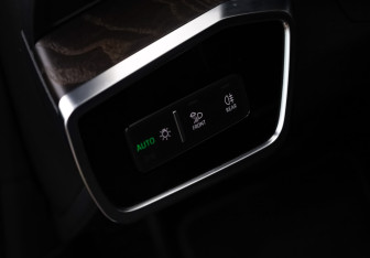 Подержанный автомобиль Audi A7 2018 года (16 фото)