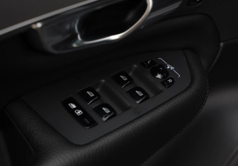 Подержанный автомобиль Volvo XC90 2019 года (23 фото)