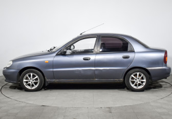 Подержанный автомобиль ЗАЗ Chance Sedan 2010 года (8 фото)