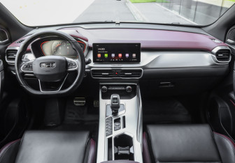 Подержанный автомобиль Geely Coolray 2020 года (12 фото)