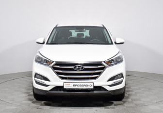 Подержанный автомобиль Hyundai Tucson 2017 года (2 фото)
