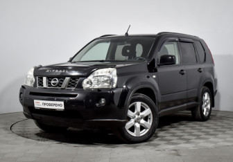 Подержанный автомобиль Nissan X-Trail 2010 года (1 фото)