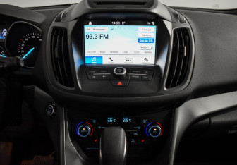 Подержанный автомобиль Ford Kuga 2018 года (17 фото)