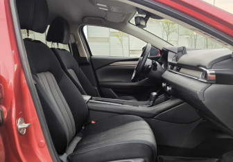 Подержанный автомобиль Mazda 6 Sedan 2019 года (12 фото)