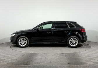 Подержанный автомобиль Audi A3 Hatchback 2013 года (8 фото)