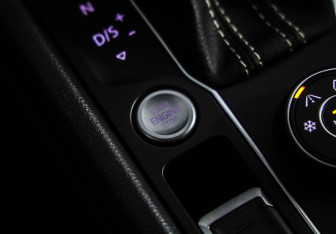 Подержанный автомобиль Volkswagen Teramont 2021 года (20 фото)