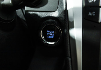 Подержанный автомобиль Toyota Camry Sedan 2017 года (18 фото)