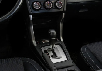 Подержанный автомобиль Subaru Forester Suv 2014 года (14 фото)