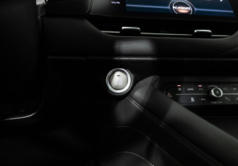 Подержанный автомобиль Haval F7 2020 года (18 фото)