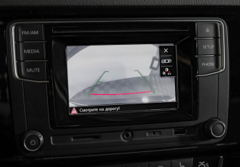 Подержанный автомобиль Volkswagen Jetta Sedan 2017 года (16 фото)