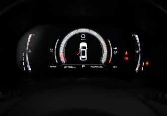 Подержанный автомобиль Haval F7 2023 года (19 фото)