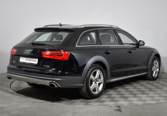 Подержанный автомобиль Audi A6 allroad 2013 года (5 фото)