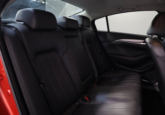 Подержанный автомобиль Mazda 6 Sedan 2019 года (20 фото)