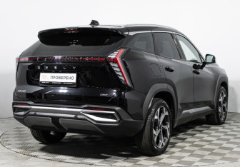 Подержанный автомобиль Geely Atlas 2024 года (5 фото)