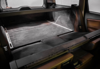 Подержанный автомобиль Volvo XC70 2015 года (32 фото)