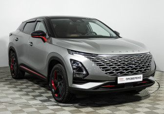 Подержанный автомобиль Omoda C5 2023 года (3 фото)