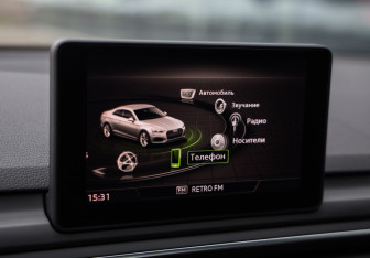 Подержанный автомобиль Audi A5 Coupe 2019 года (16 фото)