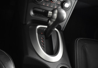 Подержанный автомобиль Nissan Qashqai 2012 года (17 фото)