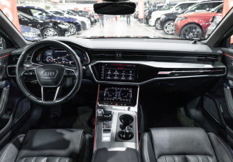 Подержанный автомобиль Audi A6 Sedan 2018 года (23 фото)