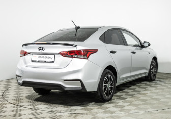 Подержанный автомобиль Hyundai Solaris Sedan 2017 года (5 фото)