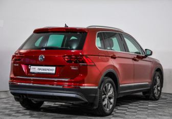 Подержанный автомобиль Volkswagen Tiguan 2017 года (5 фото)