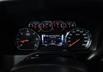 Подержанный автомобиль Chevrolet Tahoe 2016 года (12 фото)