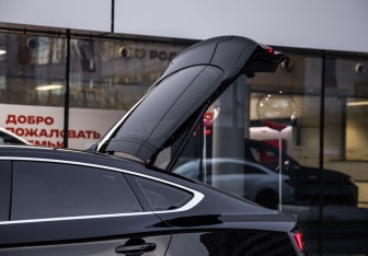 Подержанный автомобиль Audi A5 Liftback 2019 года (36 фото)