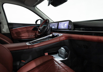 Подержанный автомобиль Exeed RX 2023 года (29 фото)