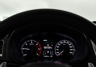Подержанный автомобиль Mitsubishi Pajero Sport 2019 года (23 фото)