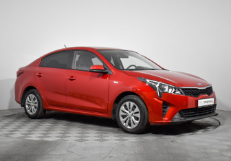 Подержанный автомобиль Kia Rio Sedan 2021 года (3 фото)