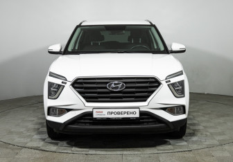 Подержанный автомобиль Hyundai Creta 2022 года (2 фото)